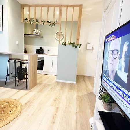 Apartament Lerelaisdodile23 - Parking - Lumineux - Hyper Centre Valenciennes Zewnętrze zdjęcie