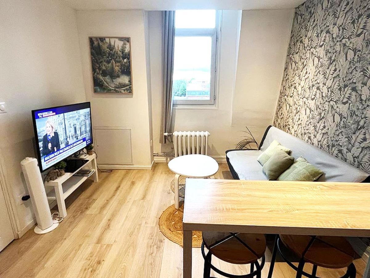 Apartament Lerelaisdodile23 - Parking - Lumineux - Hyper Centre Valenciennes Zewnętrze zdjęcie